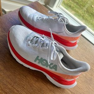 HOKA ONE ONE Mach 4 Women’s Size 8.5